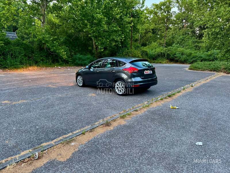 Ford Focus 1.6 TDCi/TITANIUM/