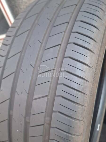 Nexen 235/45 R19 Letnja