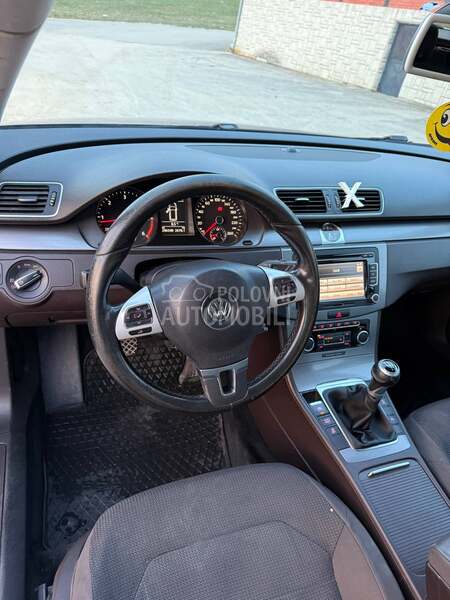 Volkswagen Passat B7 