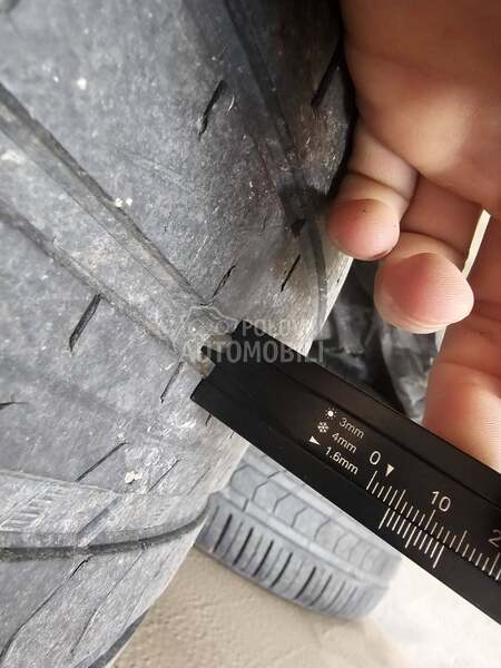 Vredestein 235/40 R18 Letnja