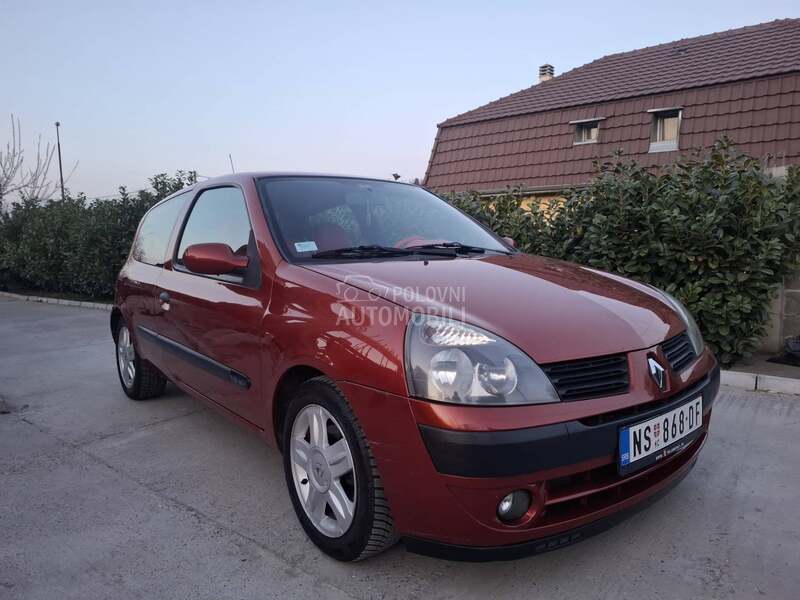 Renault Clio 