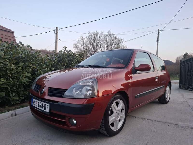 Renault Clio 