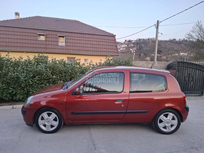 Renault Clio 