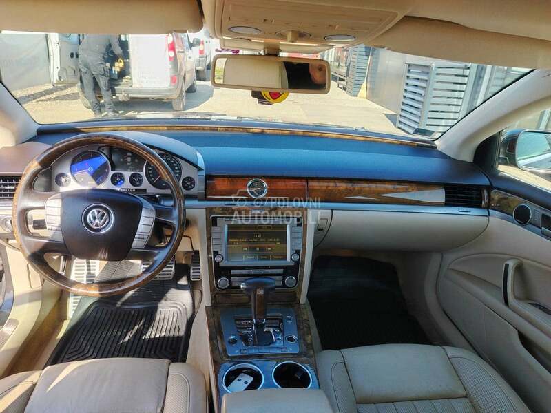 Volkswagen Phaeton 