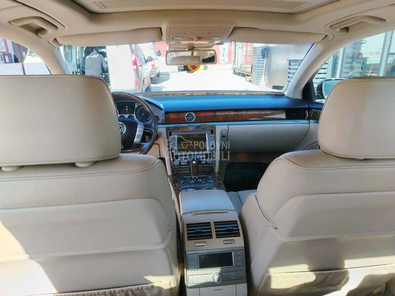Volkswagen Phaeton 