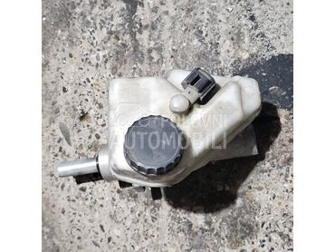 Glavni kočioni cilindar za Ford Mondeo od 2000. do 2007. god.