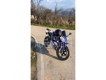 Yamaha Yzf R125 R 125