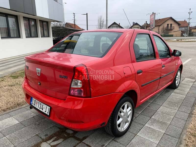 Dacia Logan 