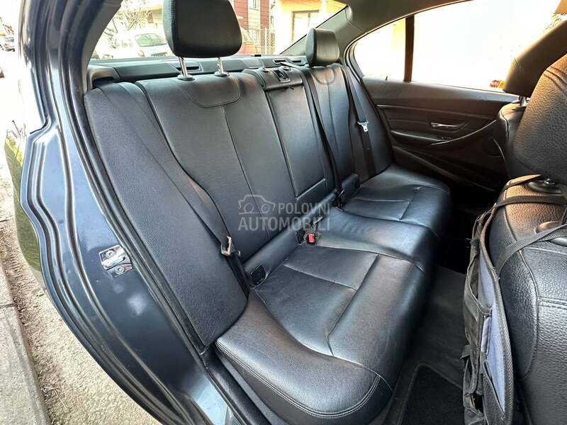 BMW 320 D Luxury
