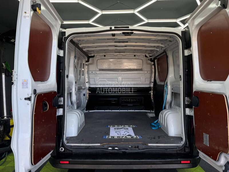 Renault Trafic 2.0DCI