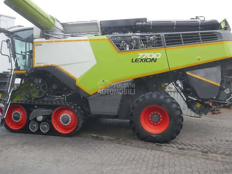 Claas Lexion 7700