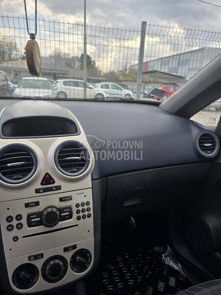 Opel Corsa D 