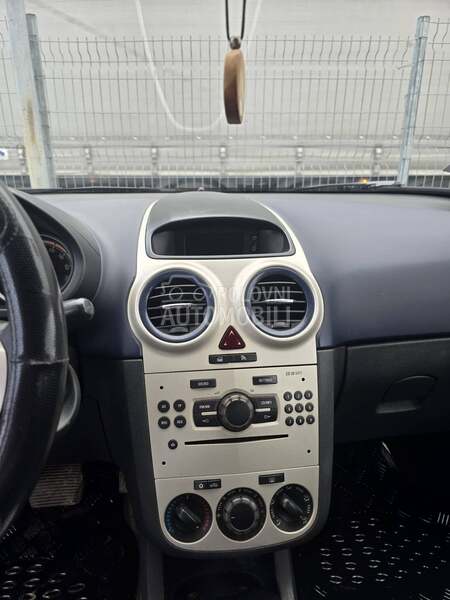 Opel Corsa D 