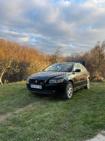 Volvo S40 