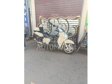 Aprilia Scarabeo 500