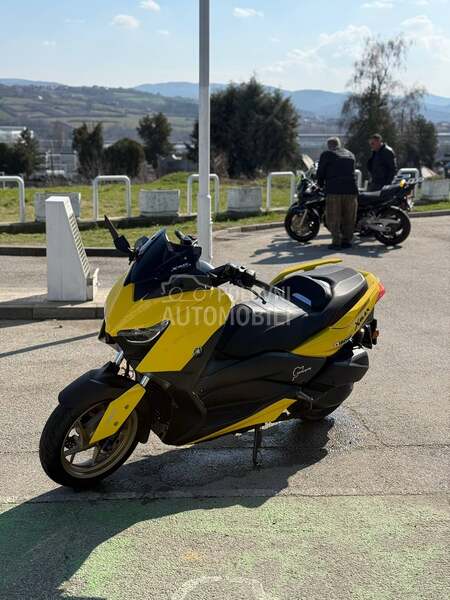 Yamaha xmax/x max