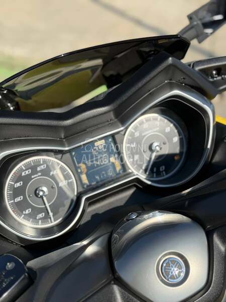 Yamaha xmax/x max
