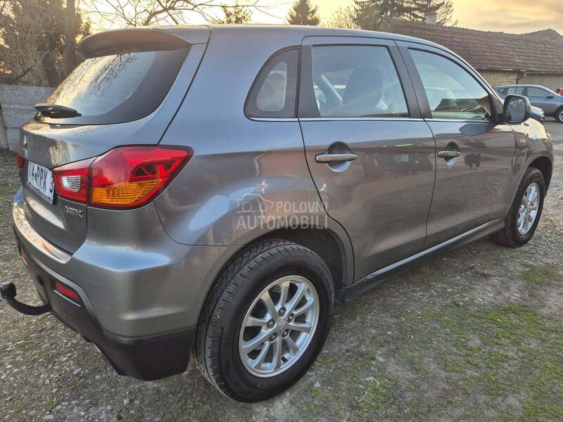 Mitsubishi ASX 1.6