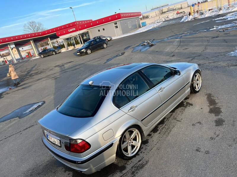 BMW 330 E46