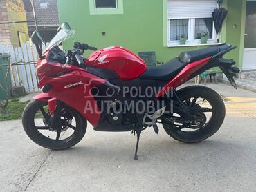 Honda CBR125R