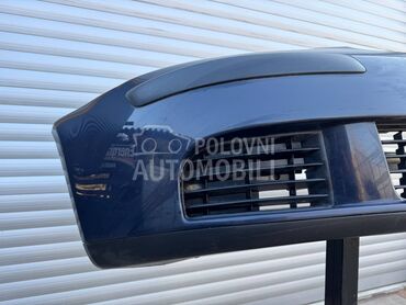 Prednji branik za Volkswagen Golf 5 od 2004. do 2008. god.