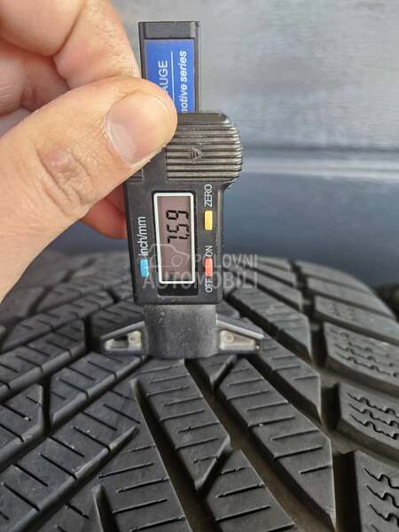 Pirelli 235/45 R18 Zimska