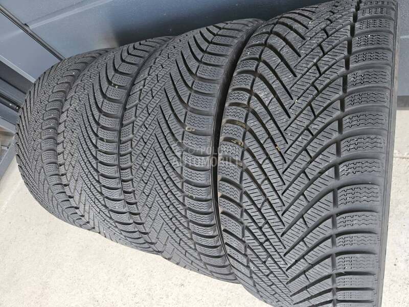Pirelli 235/45 R18 Zimska