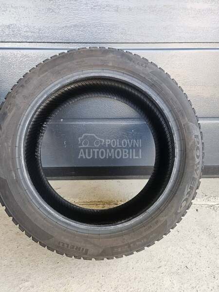 Pirelli 235/45 R18 Zimska