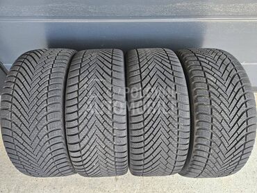 Pirelli 235/45 R18 Zimska