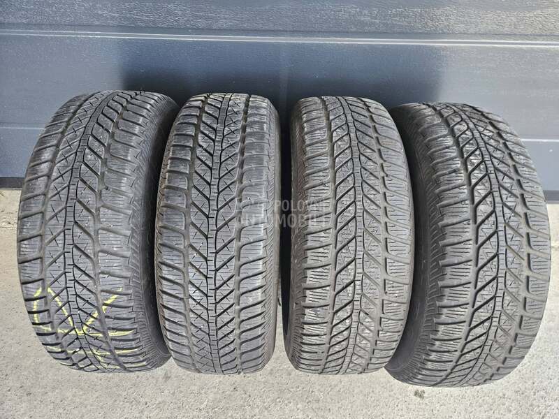 Fulda 215/65 R16 Zimska