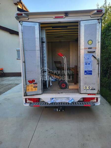 Mercedes Benz Sprinter