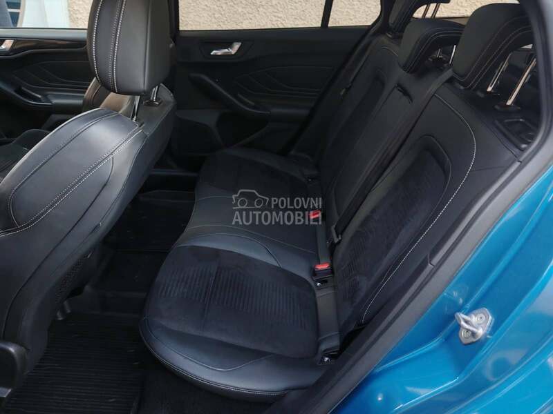 Ford Focus ST p.e.r.f.e.k.t.a.n