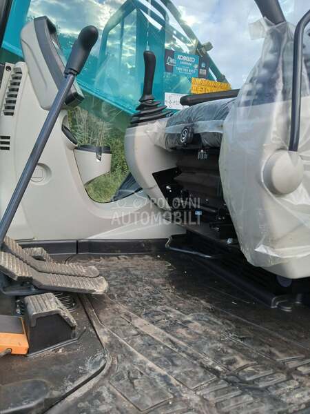 Kobelco Sk220