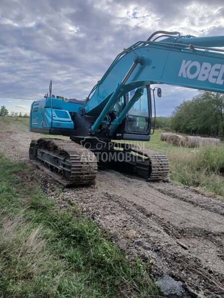 Kobelco Sk220