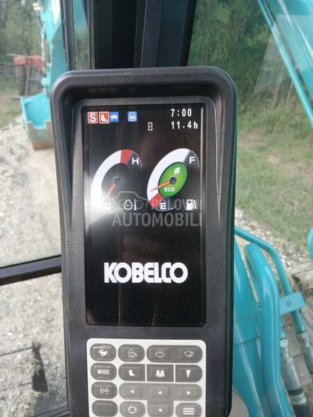 Kobelco Sk220