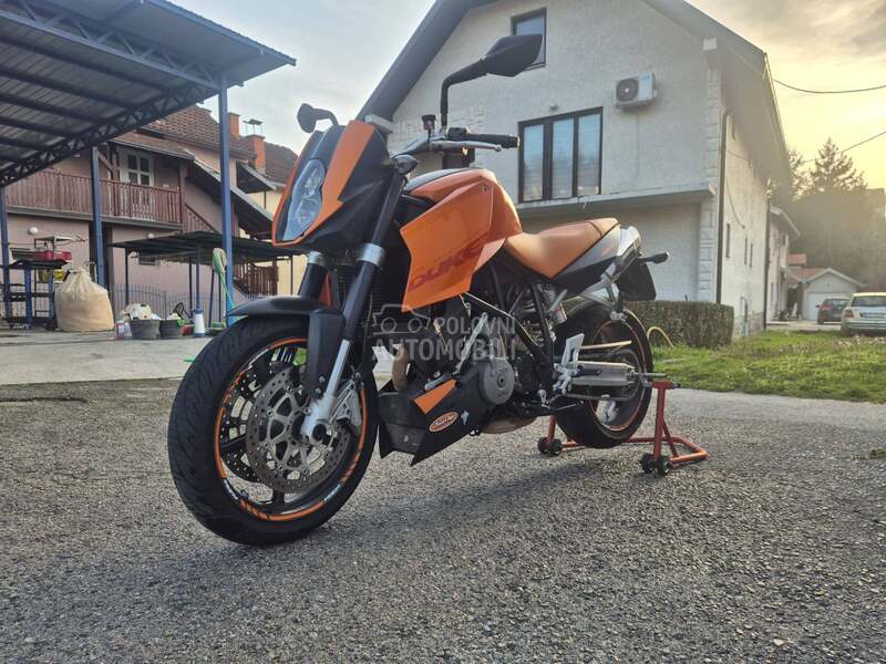 KTM super duke 990