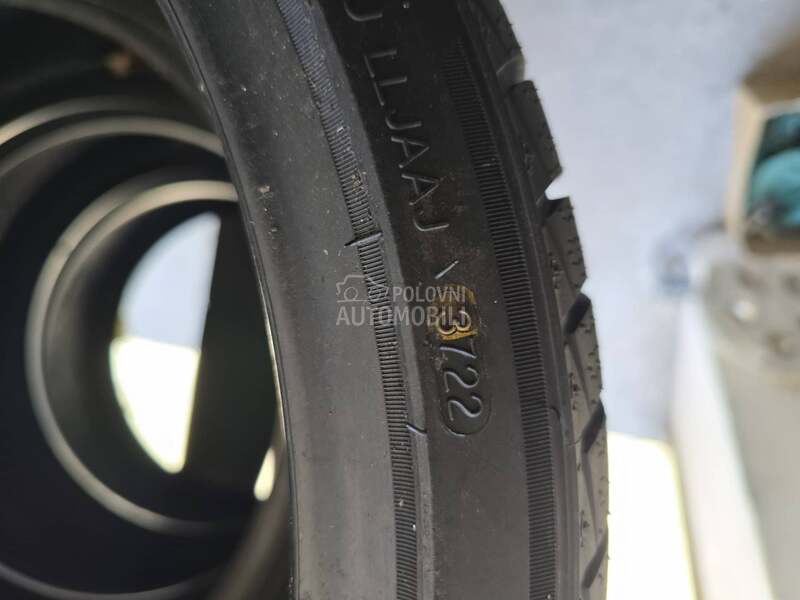 Goodride 225/35 R19 Zimska