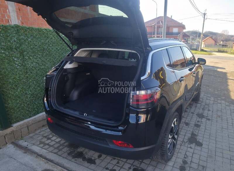 Jeep Compass 1.6 mjet