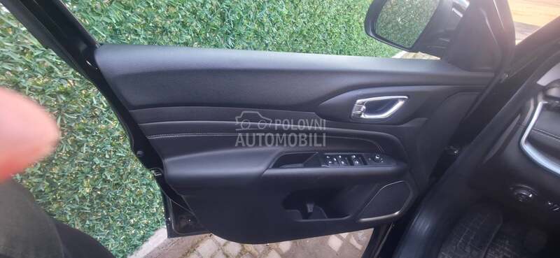 Jeep Compass 1.6 mjet