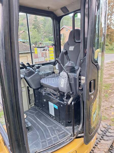CAT 303.5E CR