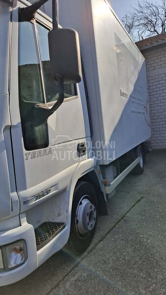Iveco 75e17 tector