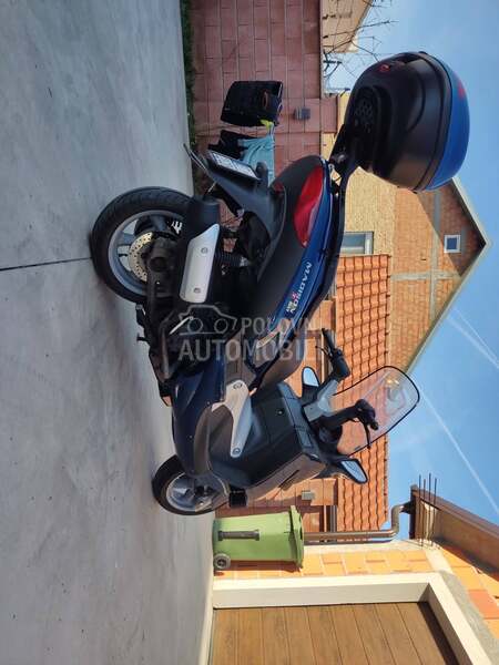 Malaguti MADISON 150 BASE