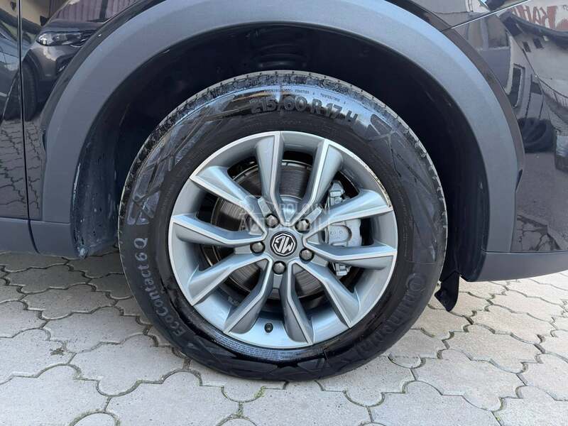 MG EHS 1.5T PHEV Luxury