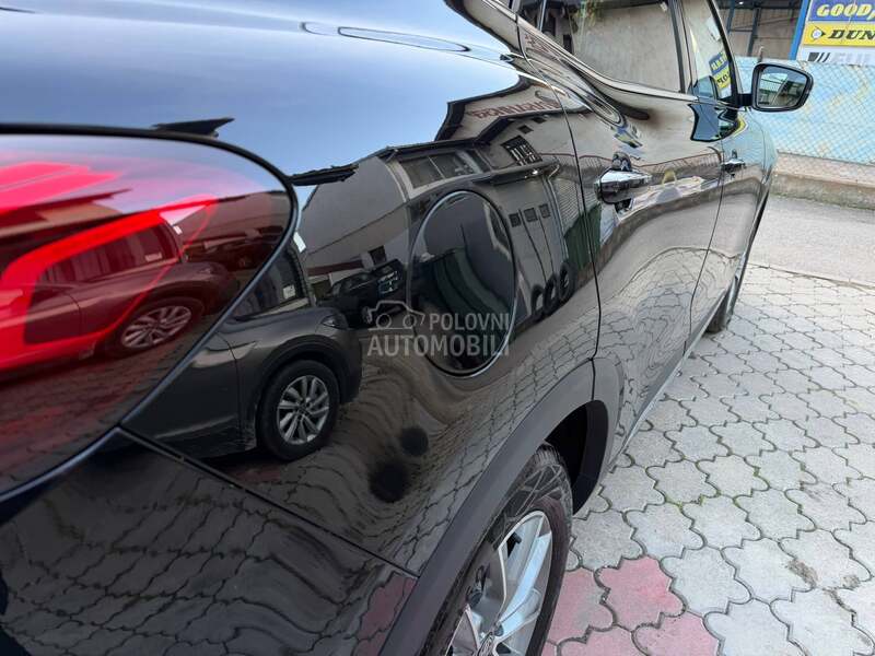 MG EHS 1.5T PHEV Luxury