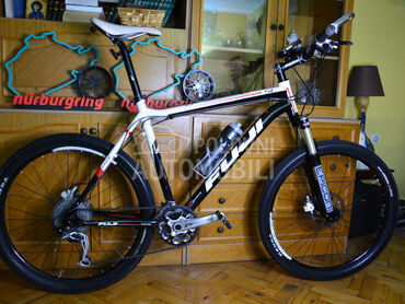 Fuji SL Mountain bike