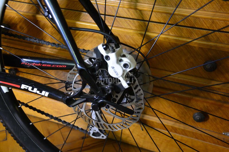 Fuji SL Mountain bike