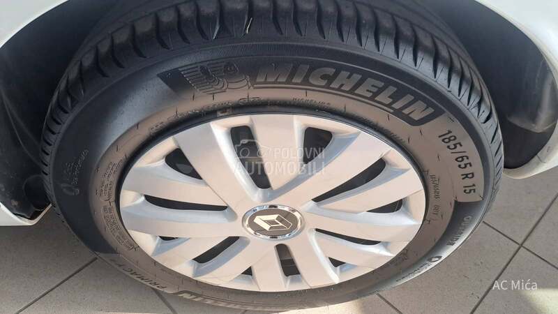 Renault Clio 1.5 BLU