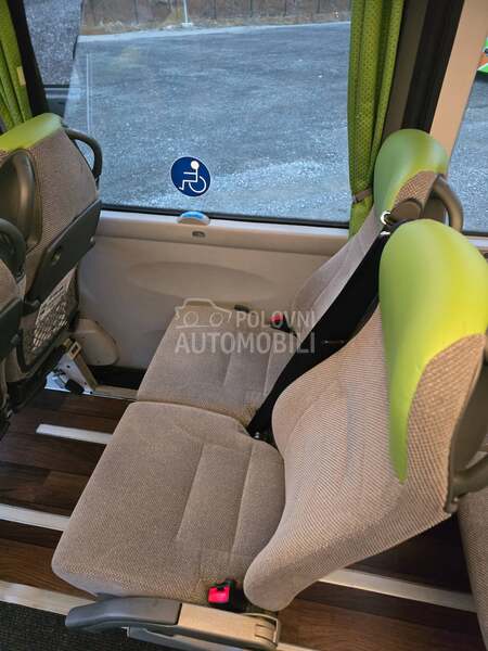 MAN Lions Coach R010