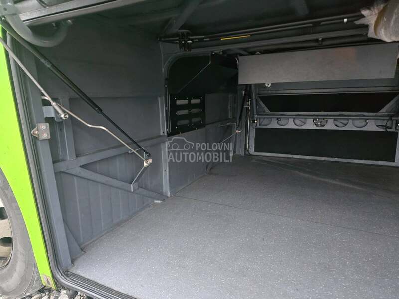 MAN Lions Coach R010