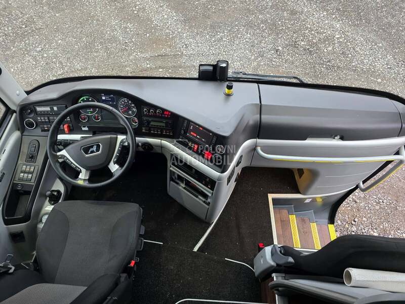 MAN Lions Coach R010